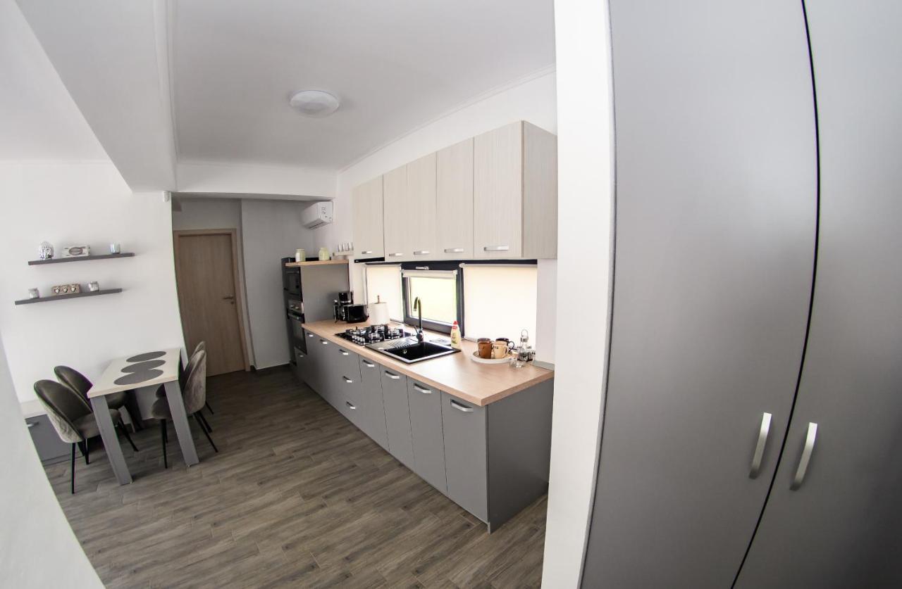 Apart Bun Oradea Exterior photo